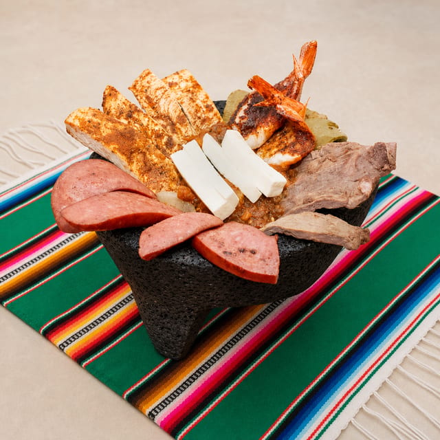 Molcajete.