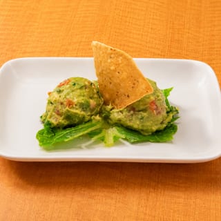 Guacamole 2 oz